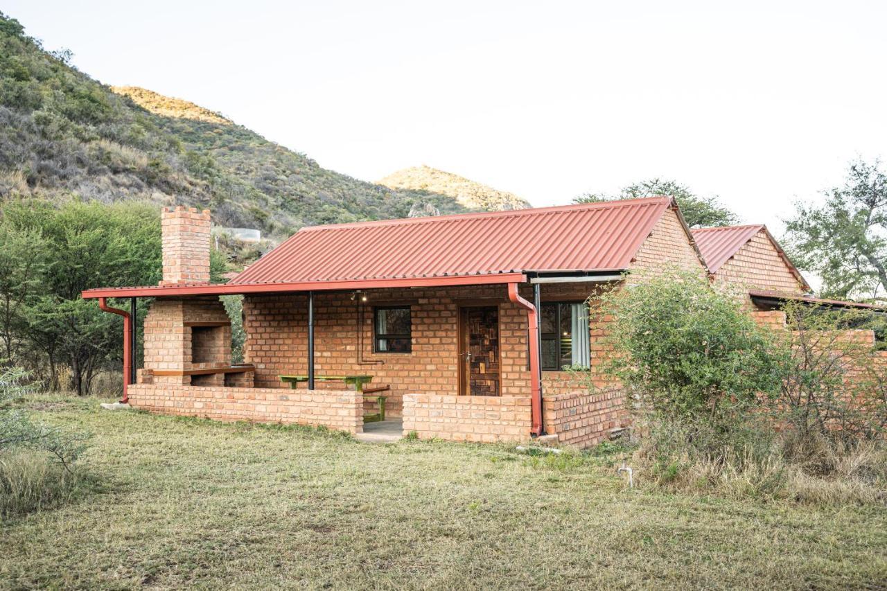 Otavi Vineyards Self-Catering & Camping Bagian luar foto