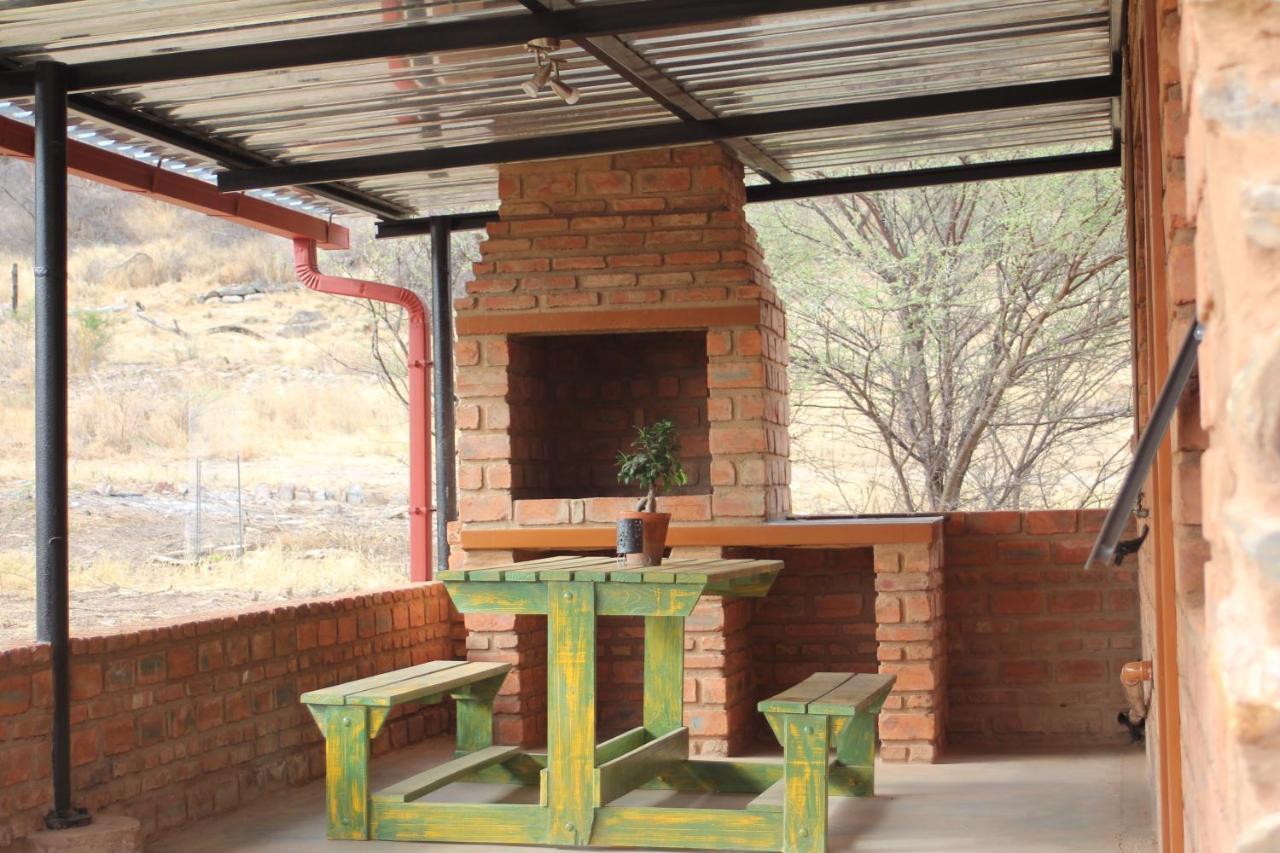 Otavi Vineyards Self-Catering & Camping Bagian luar foto